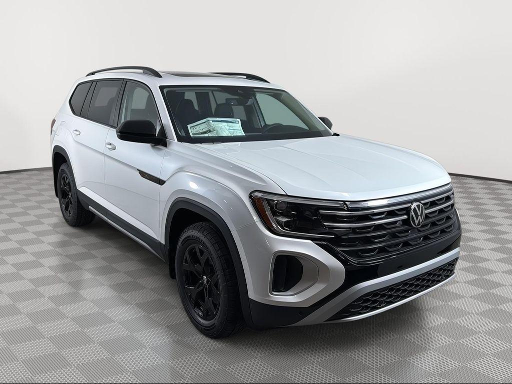 new 2026 Volkswagen Atlas car, priced at $46,862