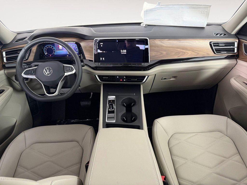 new 2026 Volkswagen Atlas car, priced at $40,811