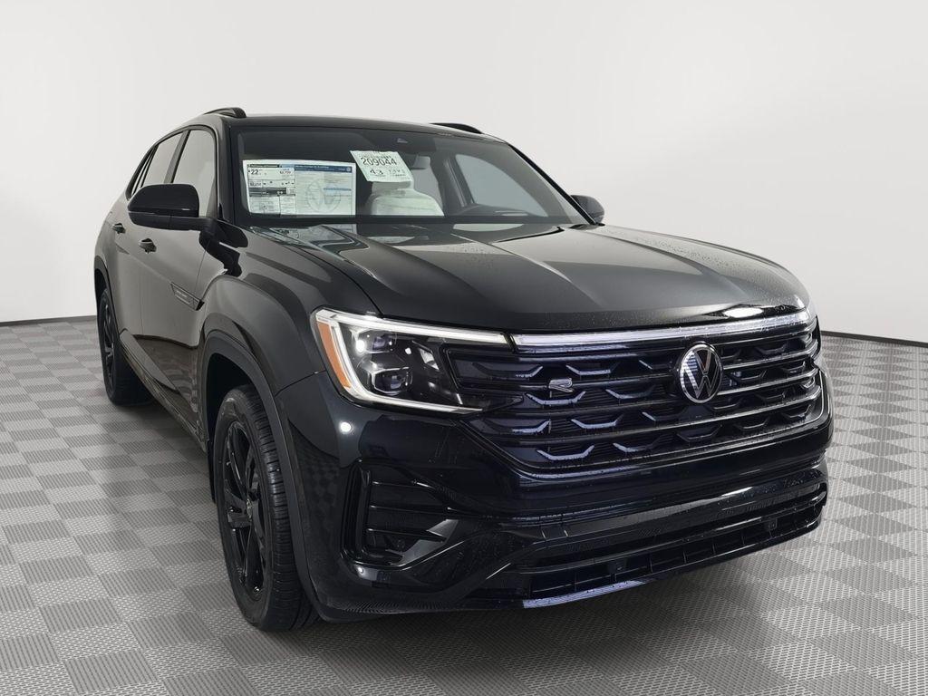 new 2026 Volkswagen Atlas Cross Sport car, priced at $49,009