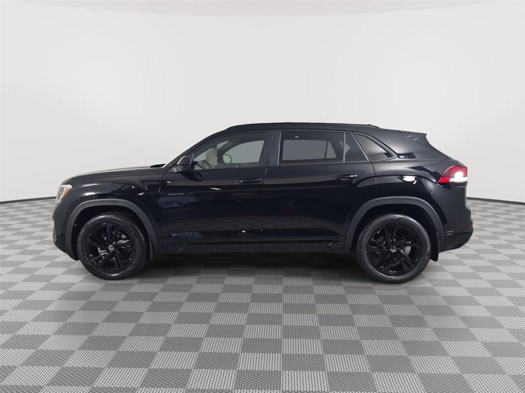 new 2026 Volkswagen Atlas Cross Sport car, priced at $49,009