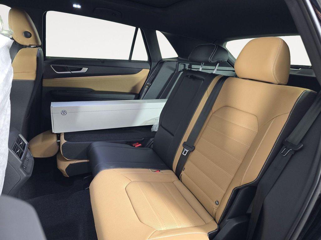 new 2026 Volkswagen Atlas Cross Sport car, priced at $50,871