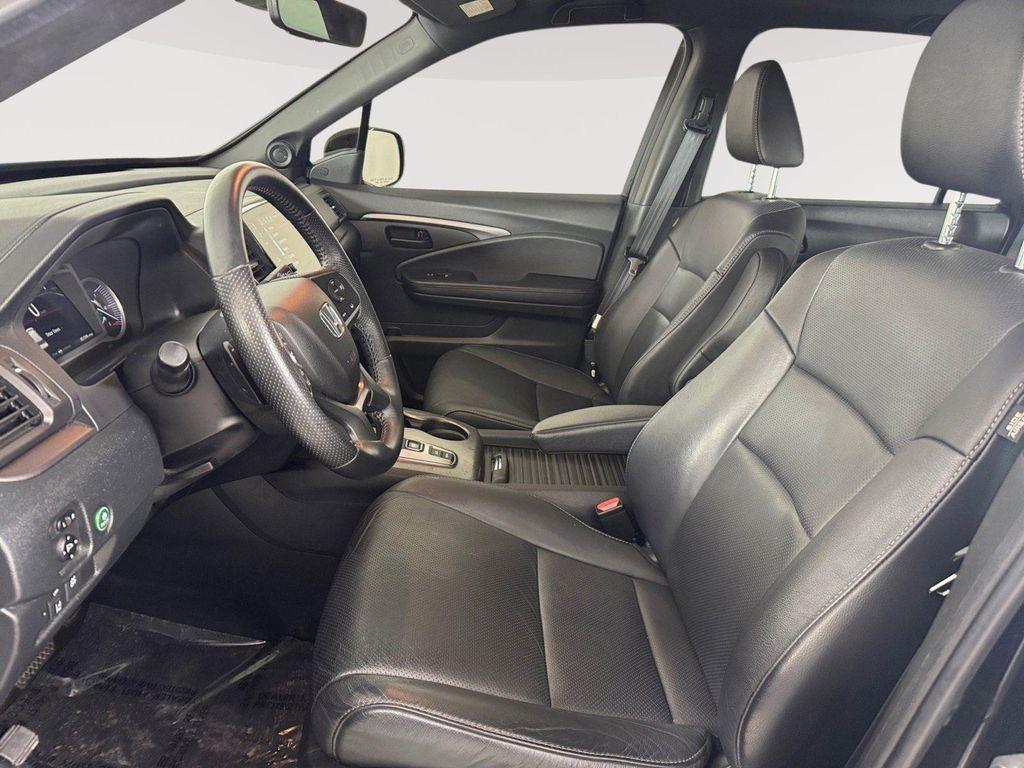 used 2023 Honda Passport car, priced at $31,694