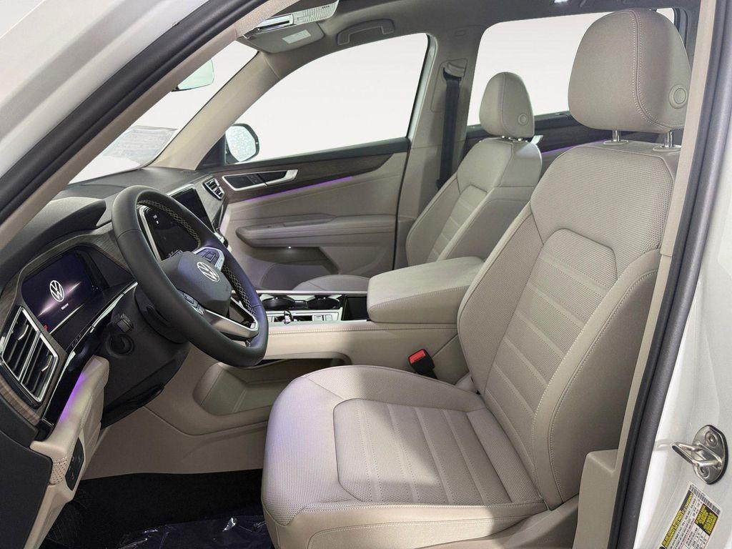 new 2026 Volkswagen Atlas car, priced at $50,101
