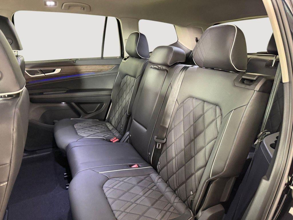 new 2026 Volkswagen Atlas car, priced at $52,042