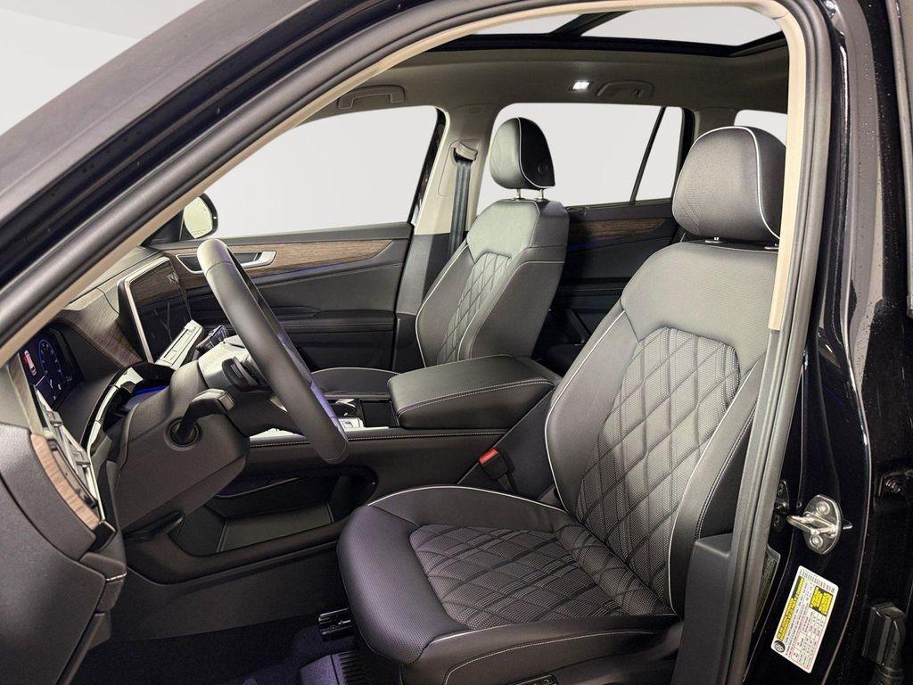 new 2026 Volkswagen Atlas car, priced at $52,042