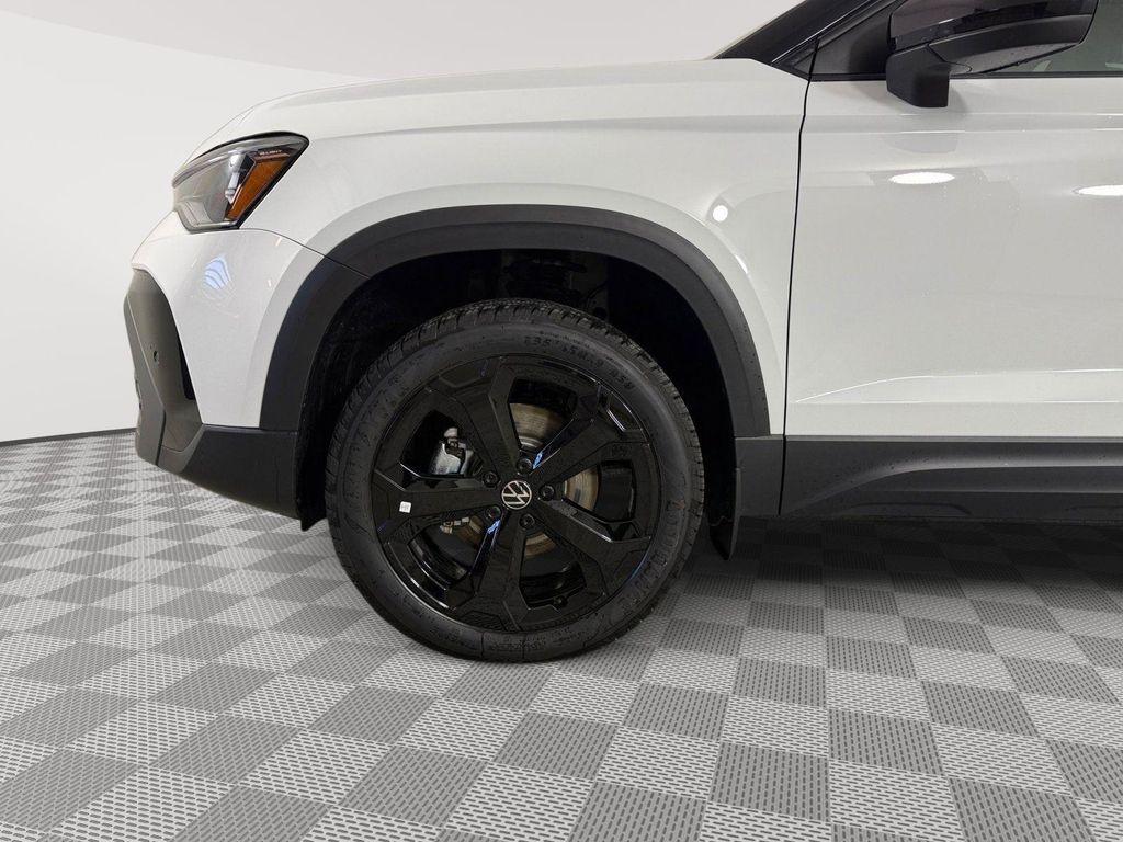 new 2026 Volkswagen Taos car, priced at $34,691