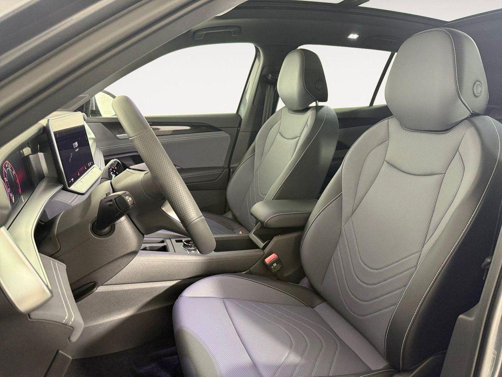 new 2026 Volkswagen Tiguan car, priced at $40,226