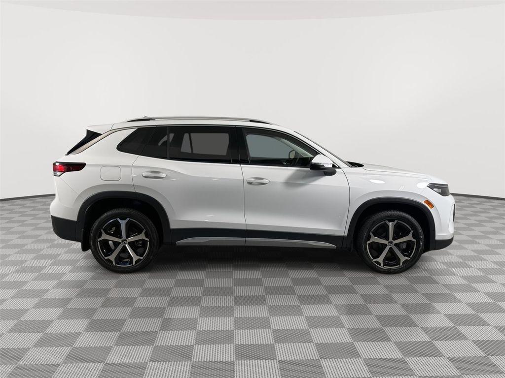 new 2026 Volkswagen Tiguan car, priced at $35,586