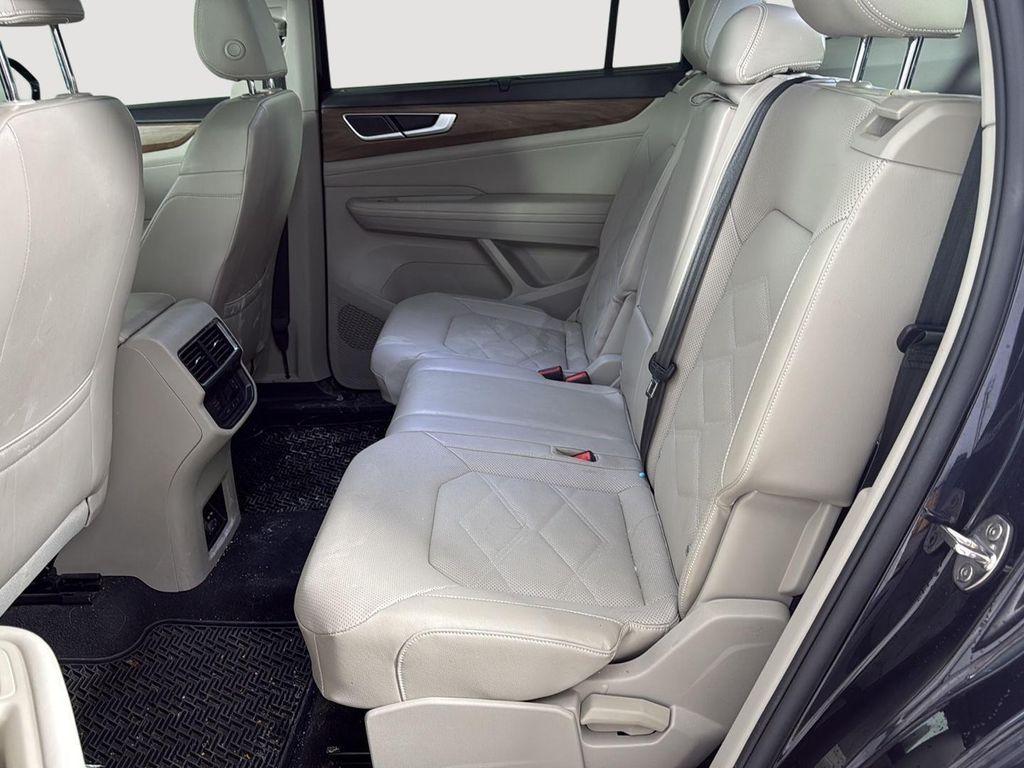 used 2024 Volkswagen Atlas car, priced at $32,989