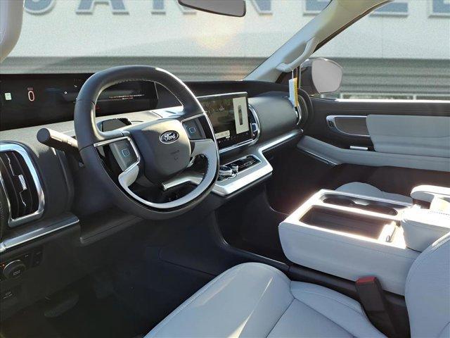 new 2025 Ford Expedition car, priced at $89,152