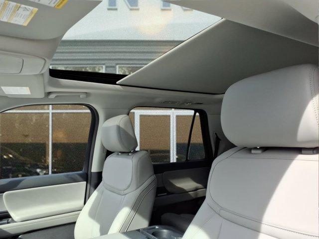 new 2026 Ford Expedition car, priced at $70,298