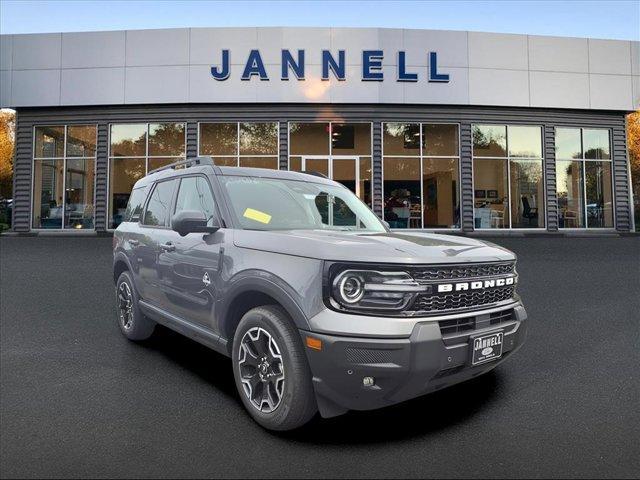 new 2025 Ford Bronco Sport car, priced at $40,999