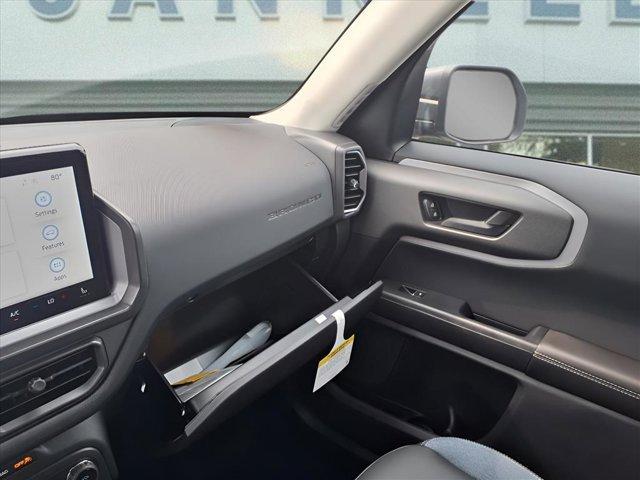 new 2025 Ford Bronco Sport car, priced at $40,999