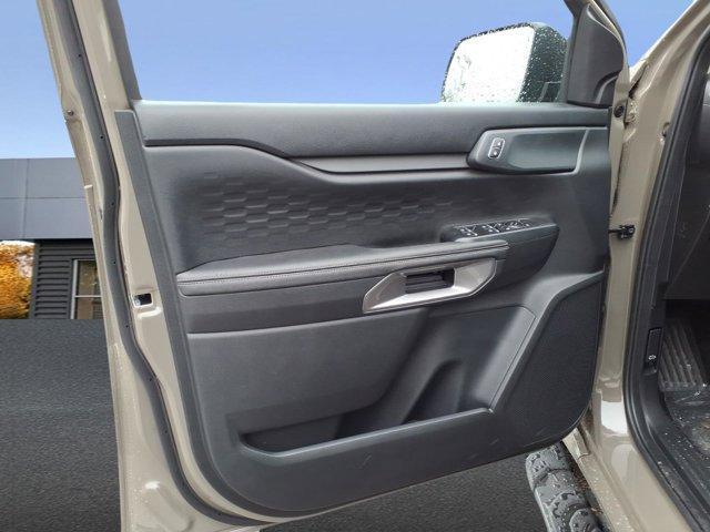 new 2025 Ford Ranger car, priced at $44,998