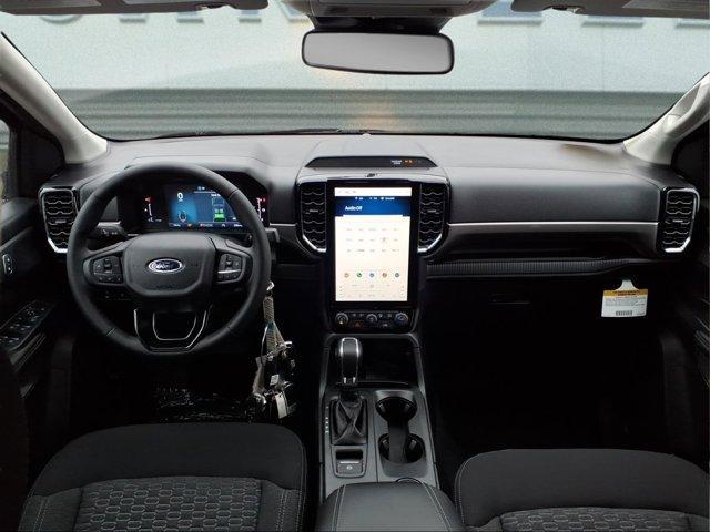 new 2025 Ford Ranger car, priced at $44,998