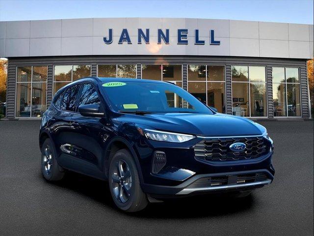 new 2025 Ford Escape car, priced at $35,456