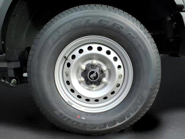 new 2025 Ford Bronco car, priced at $43,646