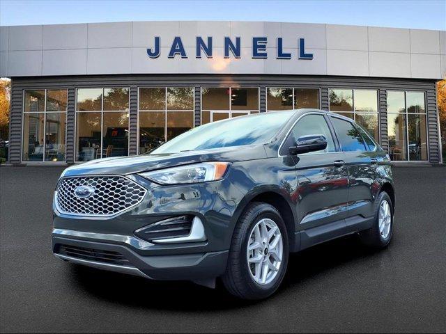 used 2024 Ford Edge car, priced at $29,411