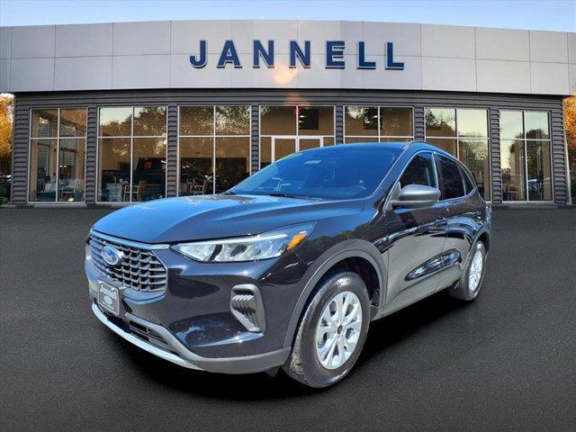 used 2023 Ford Escape car, priced at $24,990