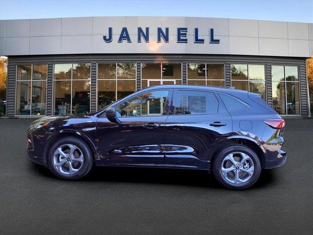 used 2023 Ford Escape car, priced at $26,998