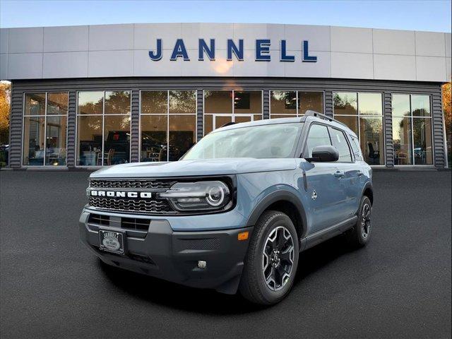 new 2025 Ford Bronco Sport car, priced at $39,448