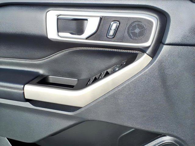 used 2022 Ford Explorer car, priced at $33,935