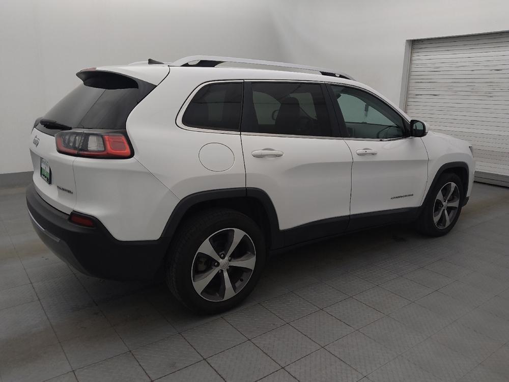 used 2019 Jeep Cherokee car, priced at $16,795