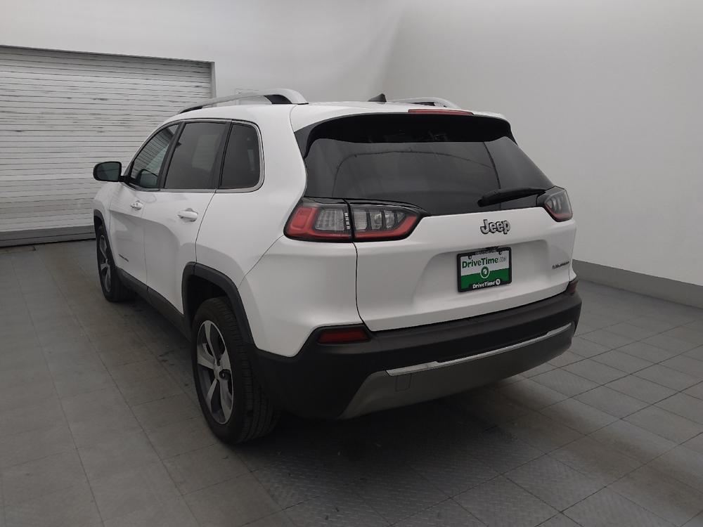 used 2019 Jeep Cherokee car, priced at $16,795