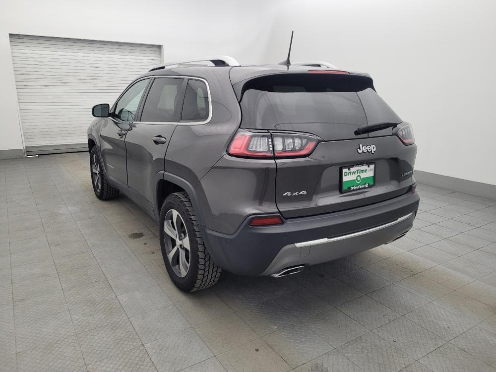 used 2019 Jeep Cherokee car, priced at $20,395