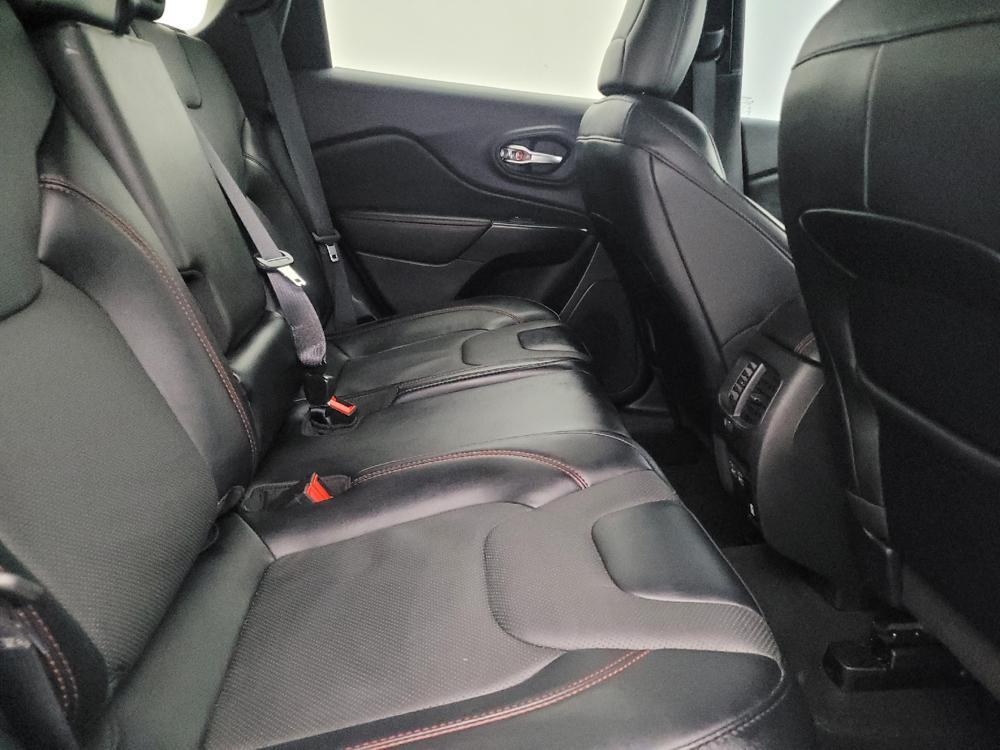 used 2022 Jeep Cherokee car, priced at $25,795