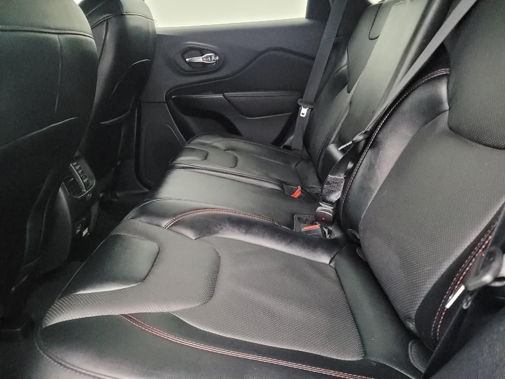 used 2022 Jeep Cherokee car, priced at $25,795