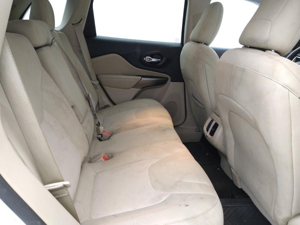 used 2020 Jeep Cherokee car, priced at $14,795