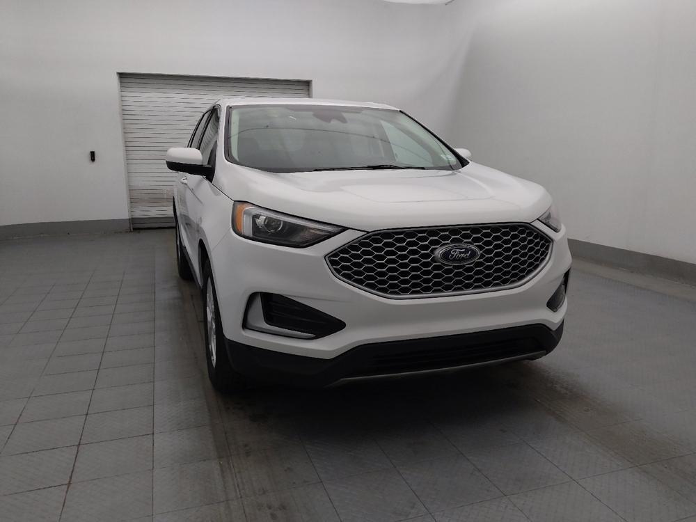 used 2024 Ford Edge car, priced at $25,895