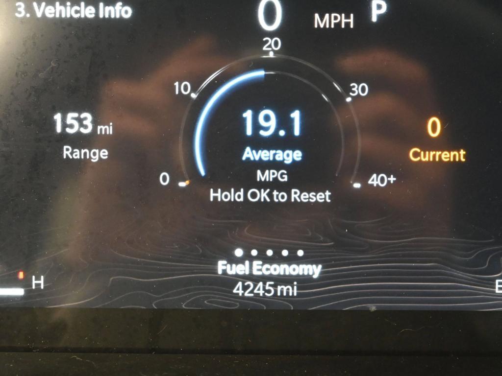 used 2025 Jeep Grand Cherokee car, priced at $33,998