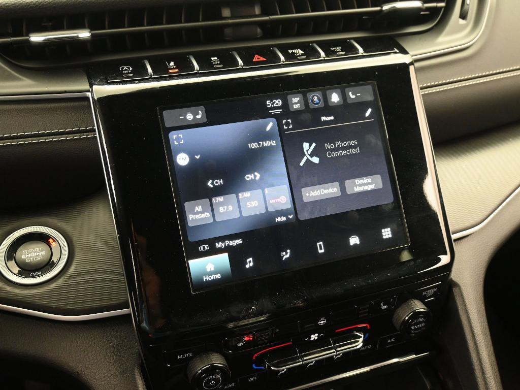 used 2025 Jeep Grand Cherokee car, priced at $33,998