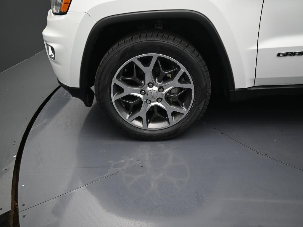 used 2019 Jeep Grand Cherokee car, priced at $13,994