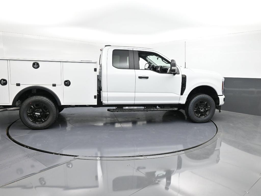 new 2025 Ford F-250 car, priced at $51,805