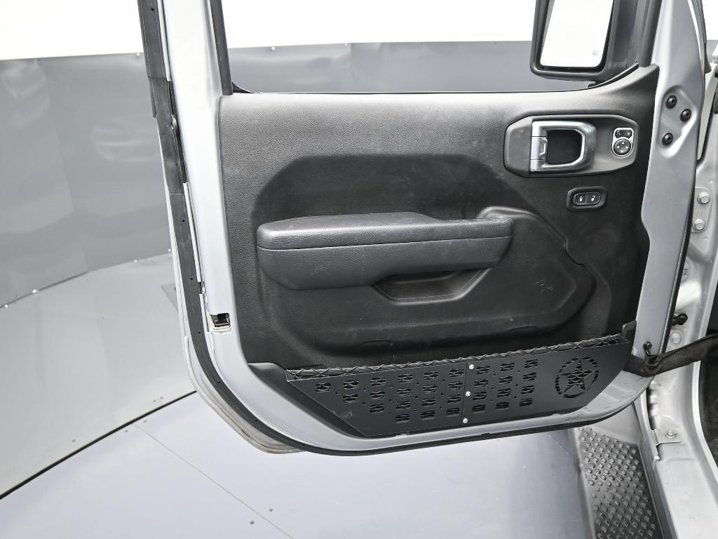 used 2023 Jeep Wrangler car, priced at $25,994