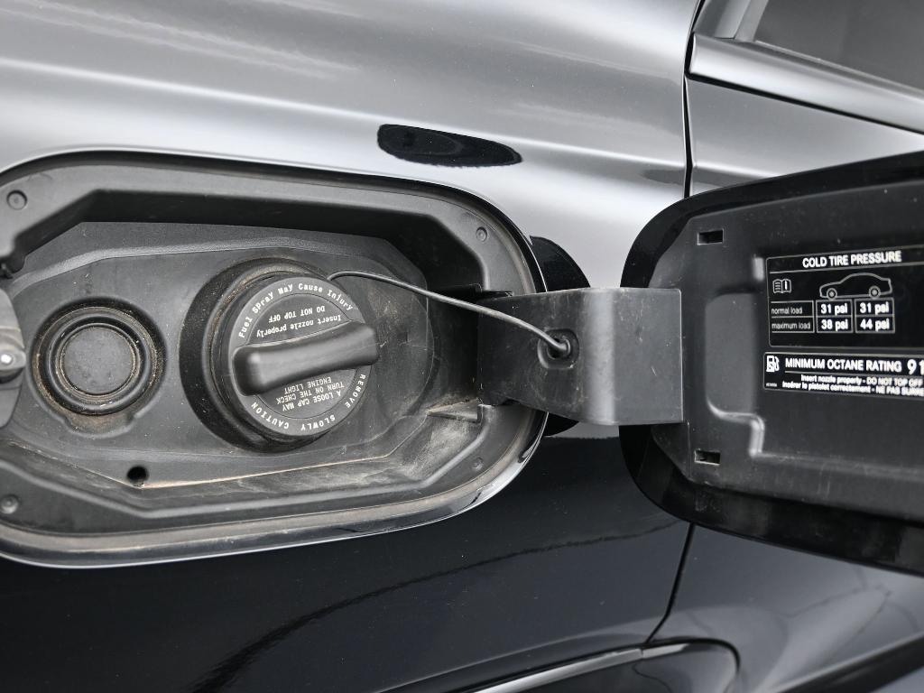 used 2023 Mercedes-Benz GLE 350 car, priced at $41,994