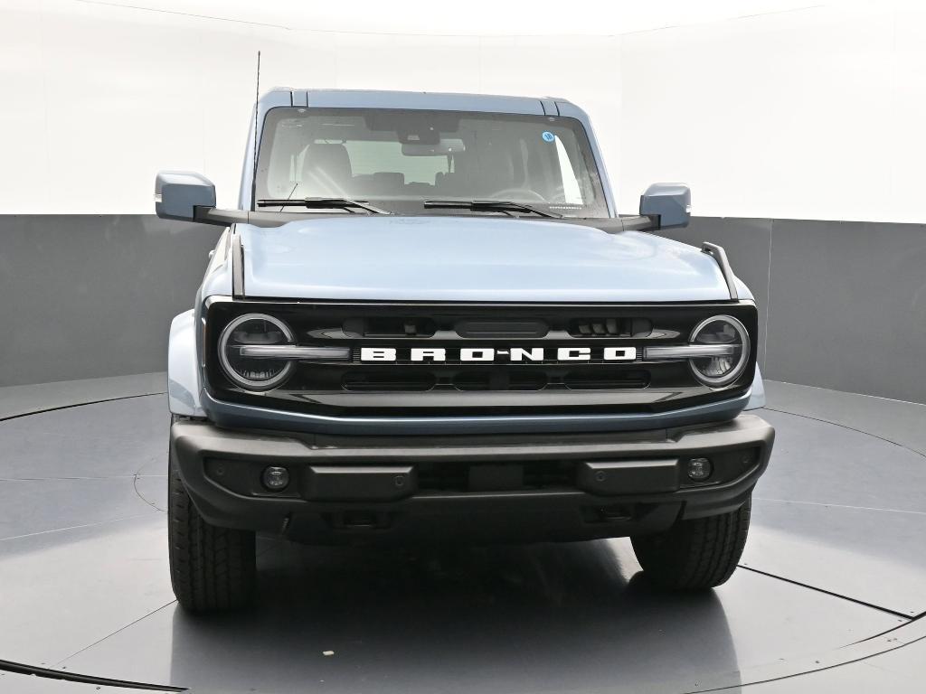 new 2025 Ford Bronco car, priced at $53,595