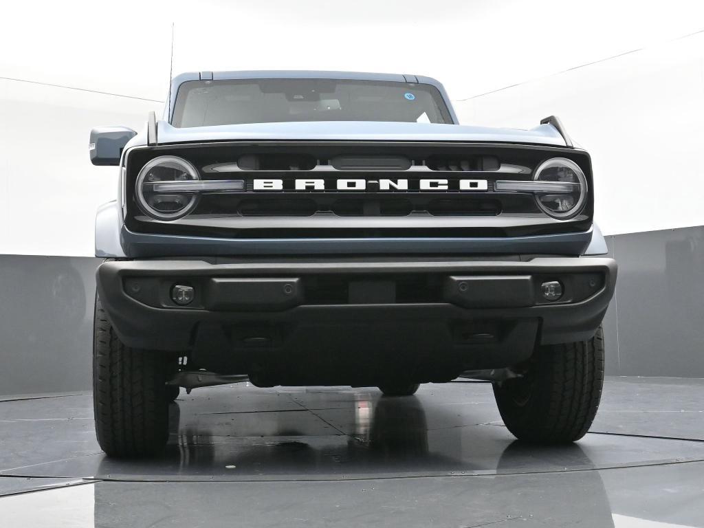 new 2025 Ford Bronco car, priced at $53,595