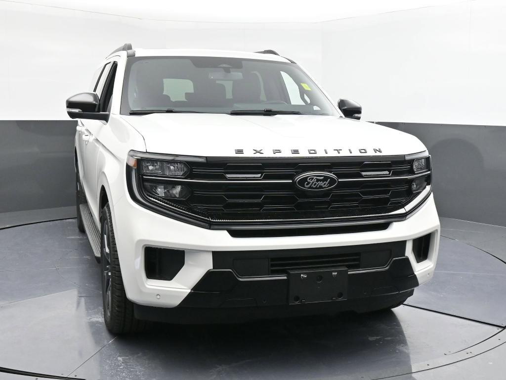 new 2026 Ford Expedition Max car, priced at $84,115