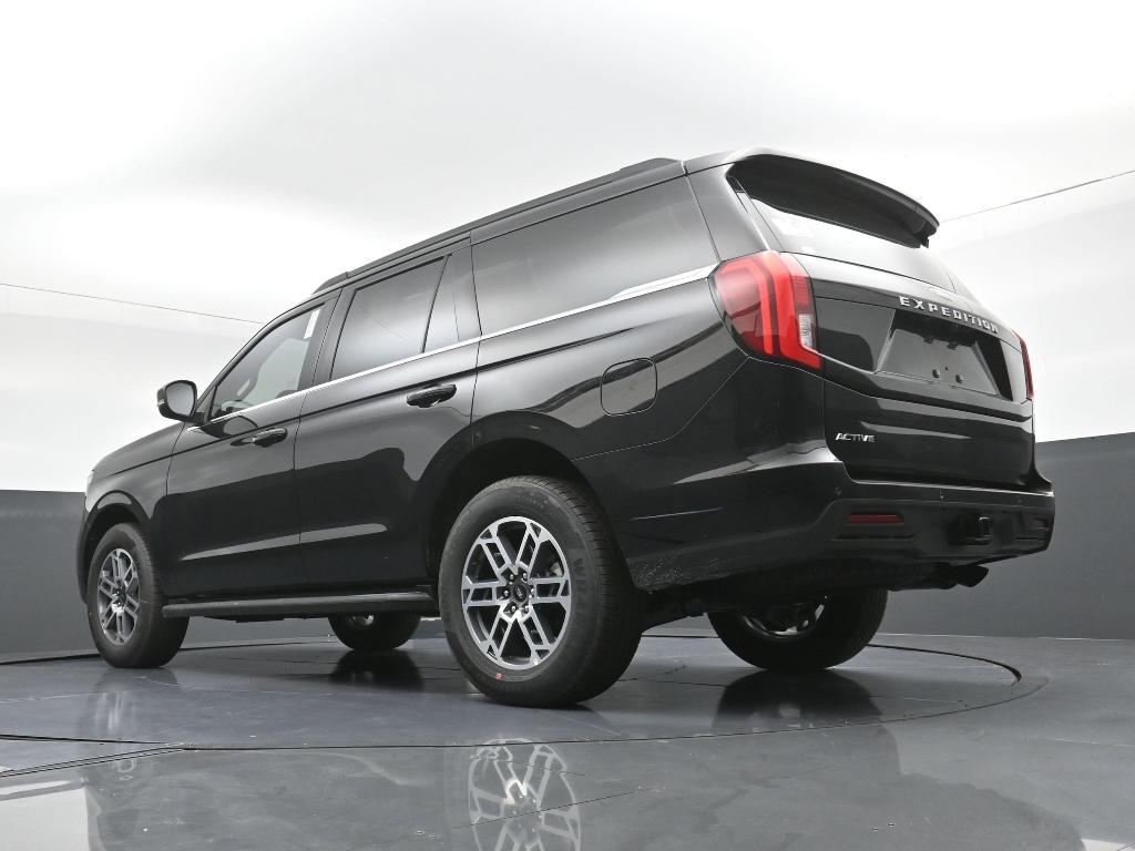 new 2026 Ford Expedition car, priced at $63,966