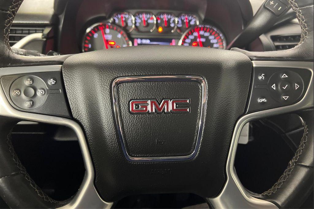 used 2015 GMC Yukon car, priced at $22,995