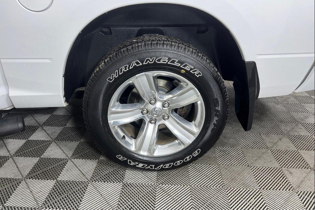 used 2015 Ram 1500 car, priced at $25,995