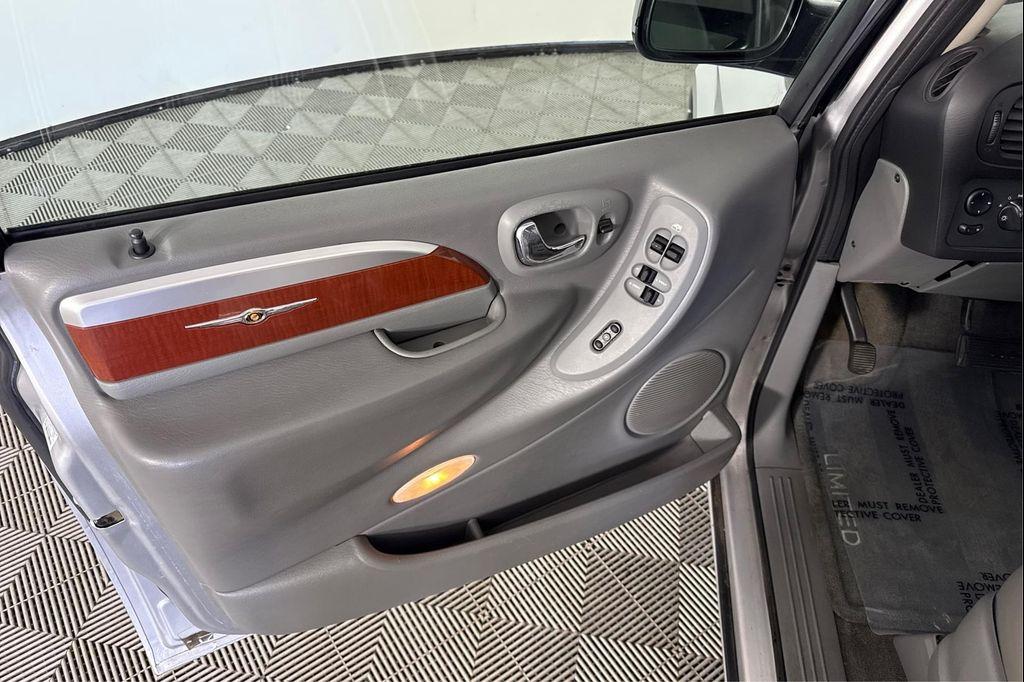 used 2007 Chrysler Town & Country car, priced at $6,995
