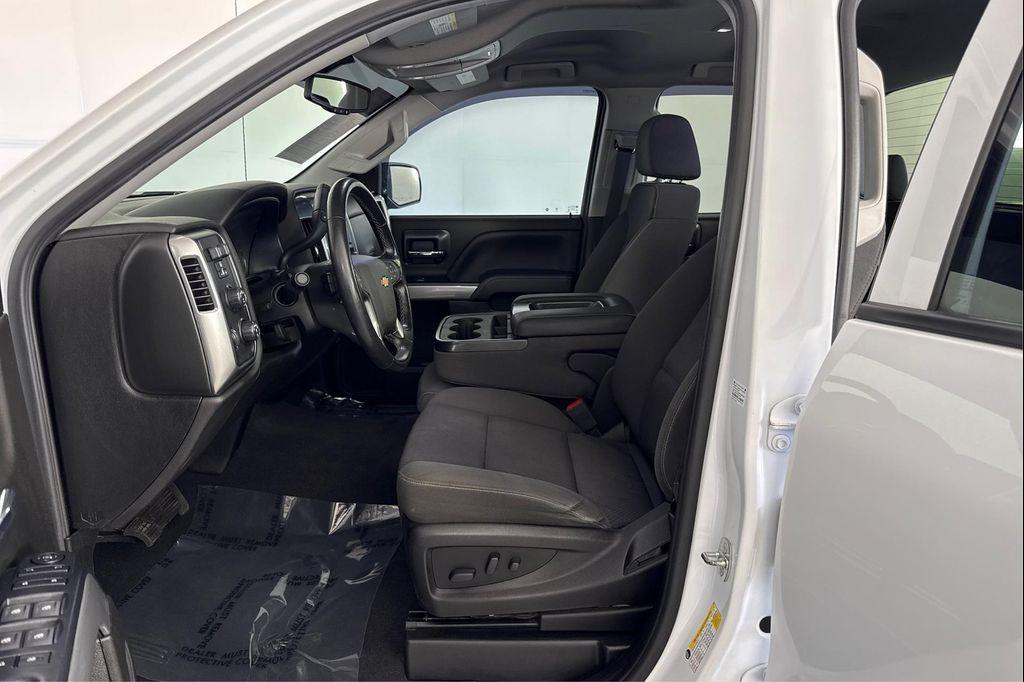 used 2019 Chevrolet Silverado 1500 car, priced at $28,995