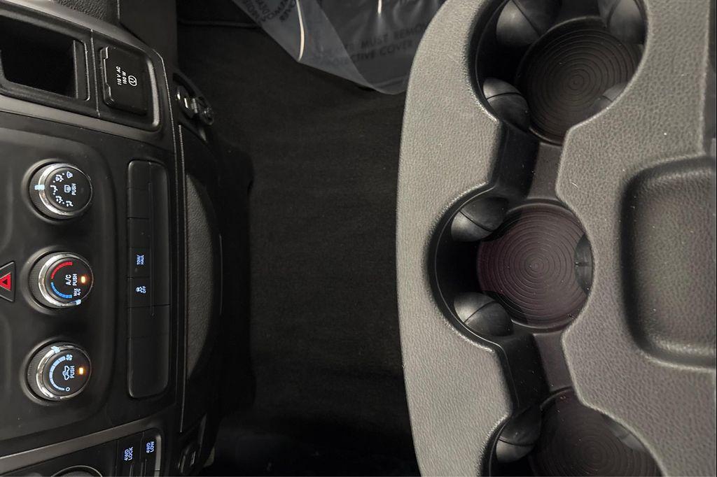 used 2022 Ram 1500 Classic car, priced at $34,995