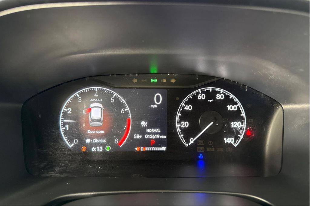 used 2025 Honda CR-V car, priced at $31,995