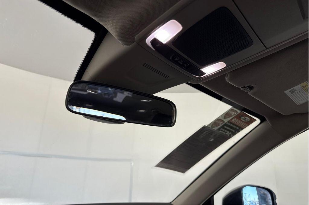 used 2025 Honda CR-V car, priced at $31,995